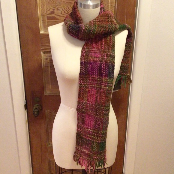 Manos del Uruguay wool scarf - Picture 2 of 11